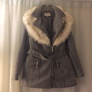 Gray Walking Coat w/ faux fur collar